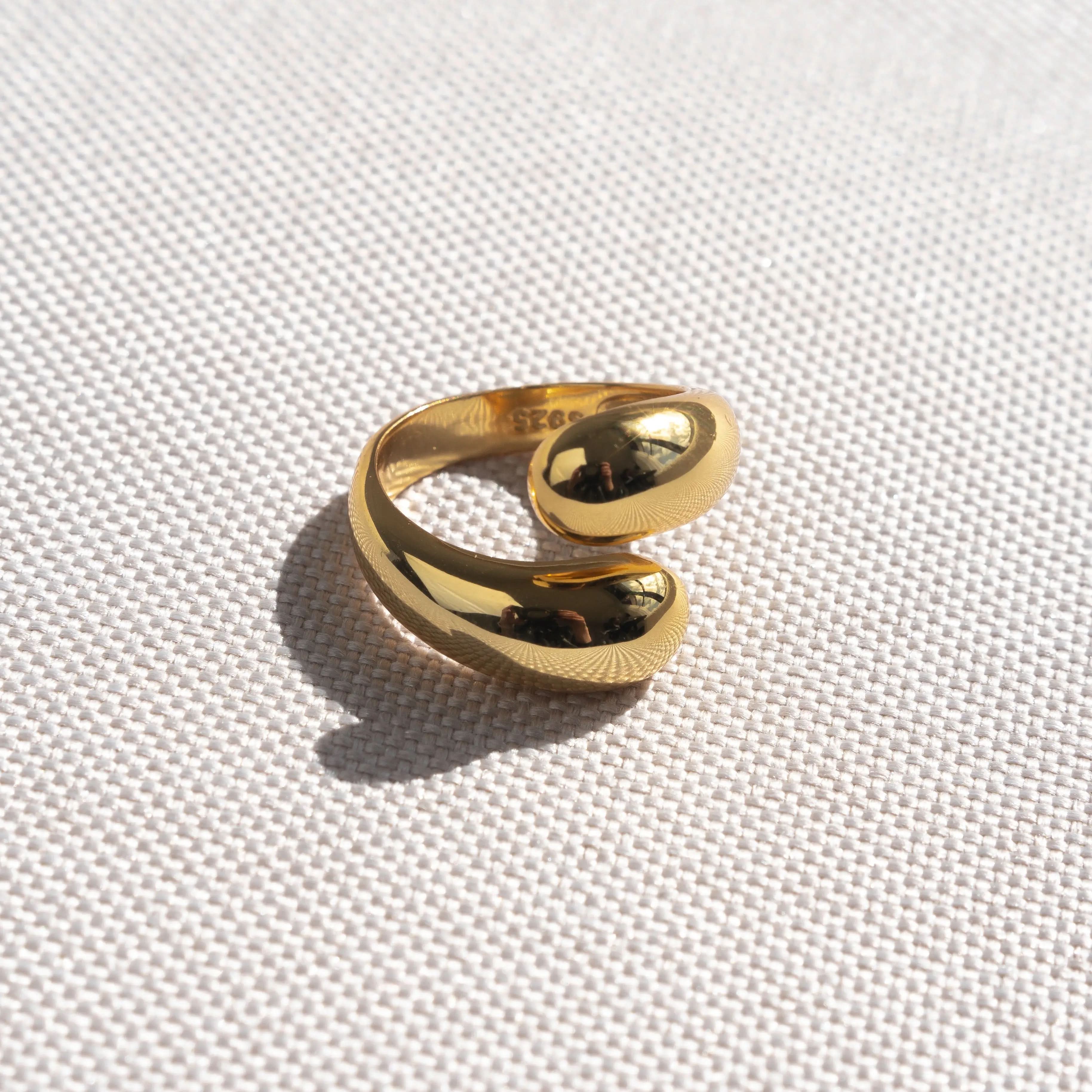 Embrace Ring