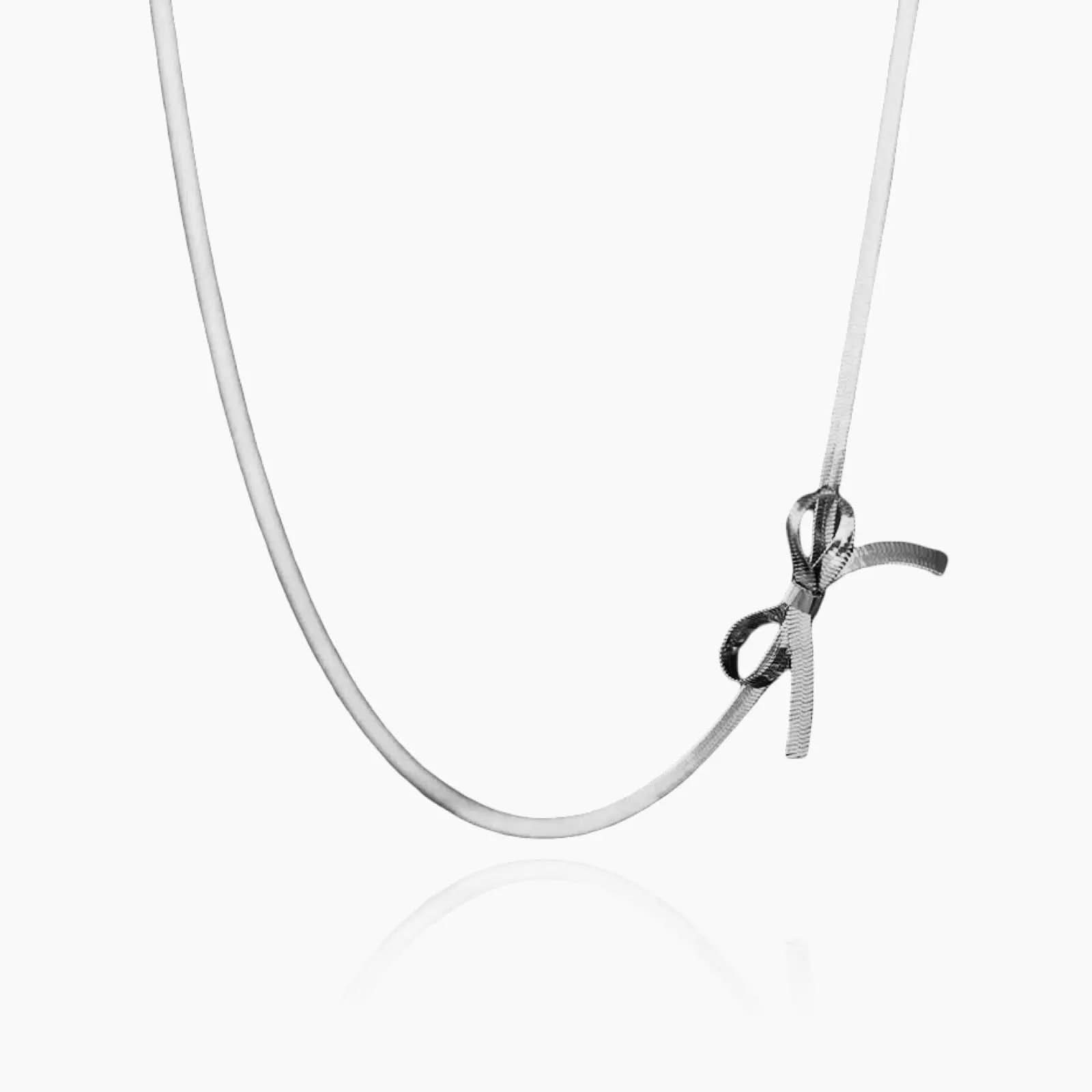 Bow Tie Flat Chain