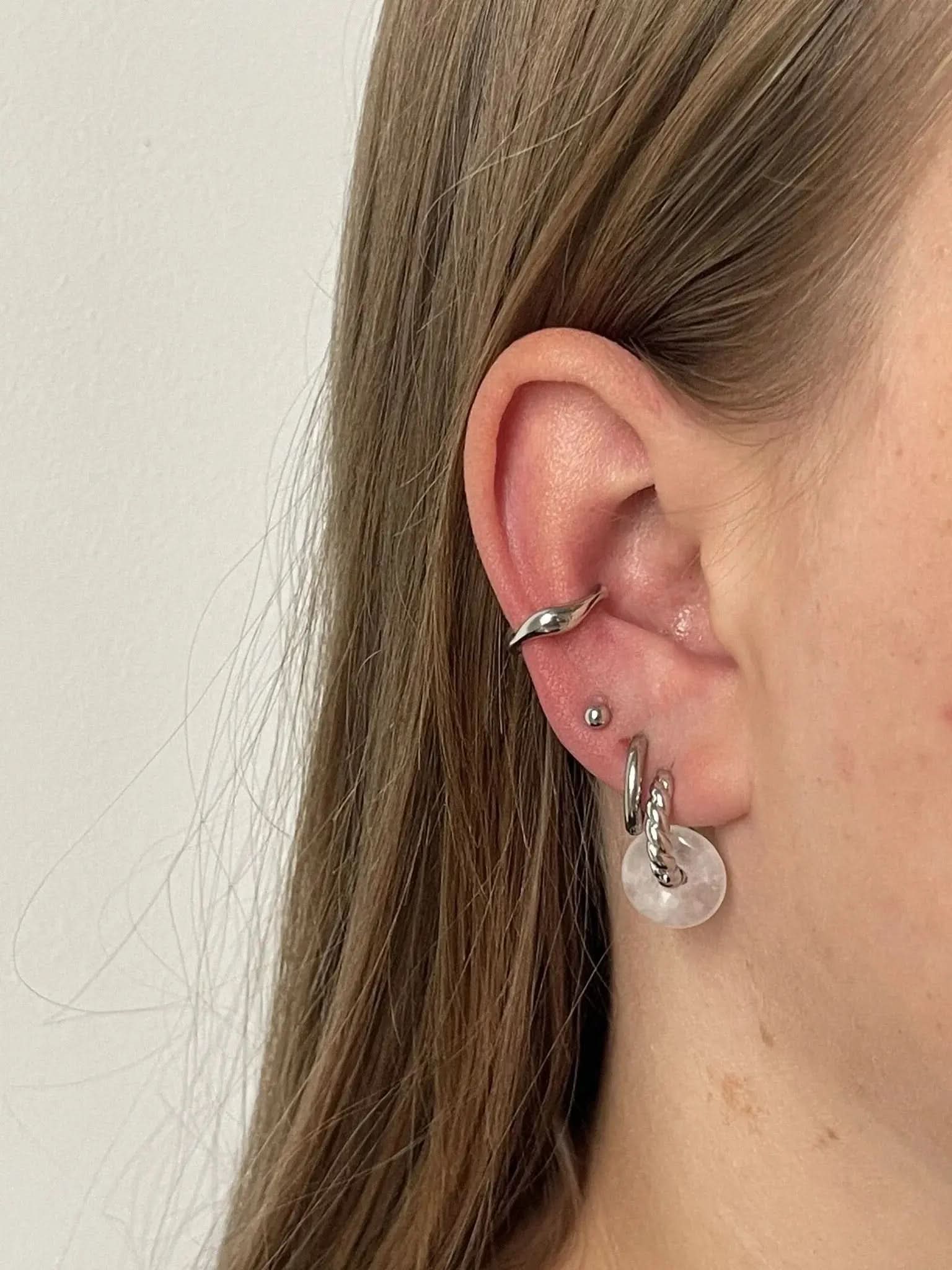 Adriana Earcuff