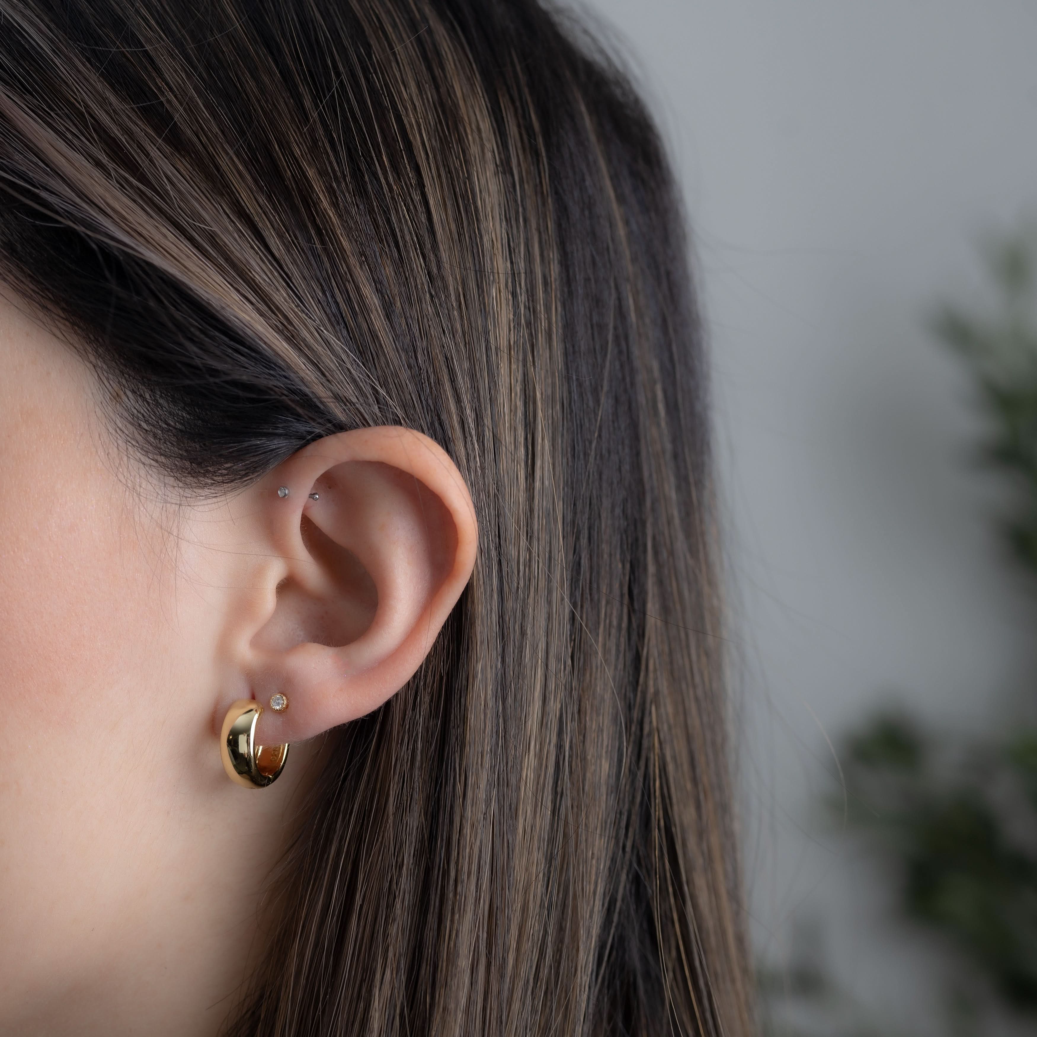 Chunky Olivia Hoops