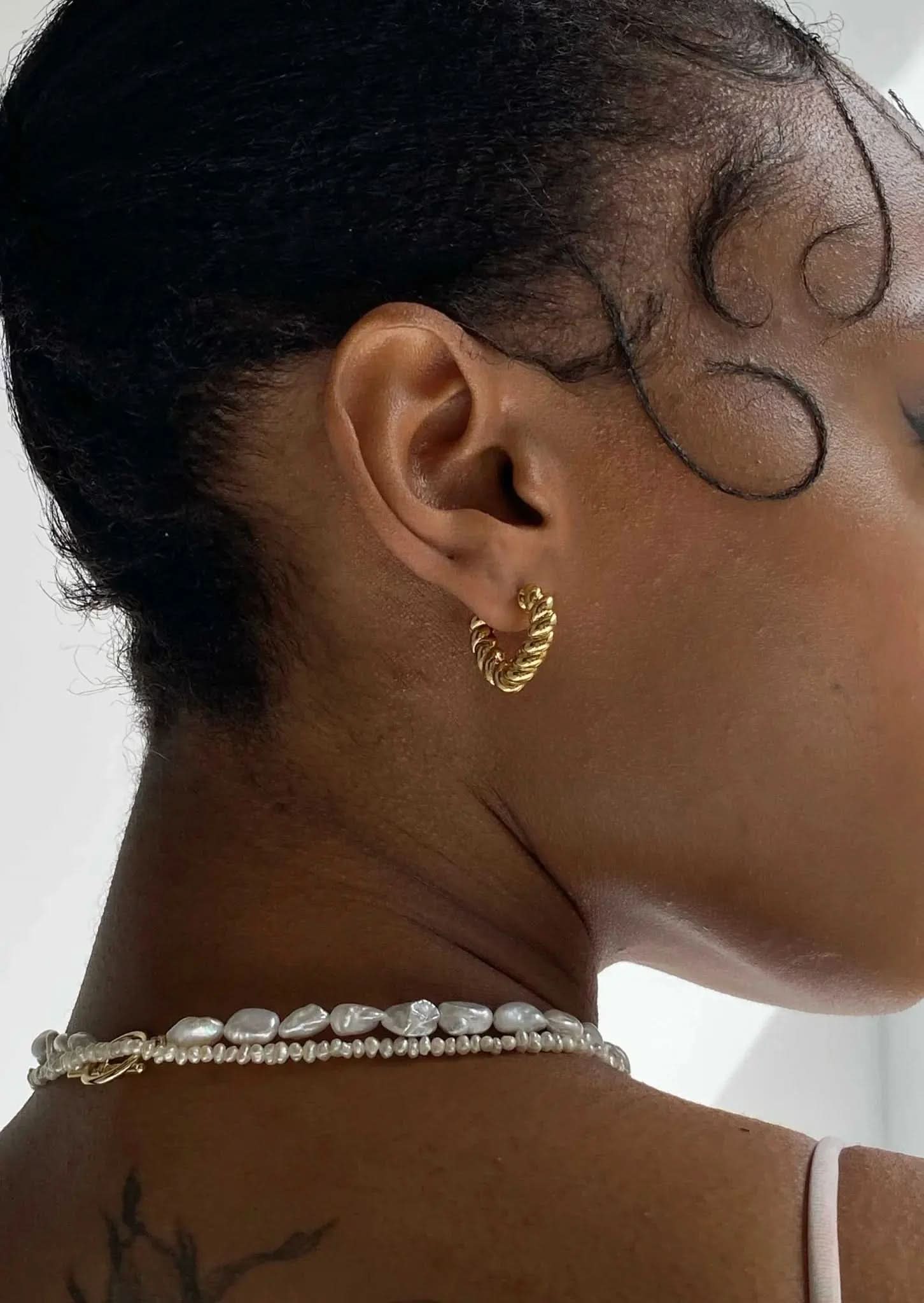 Zenya Earrings – Gold