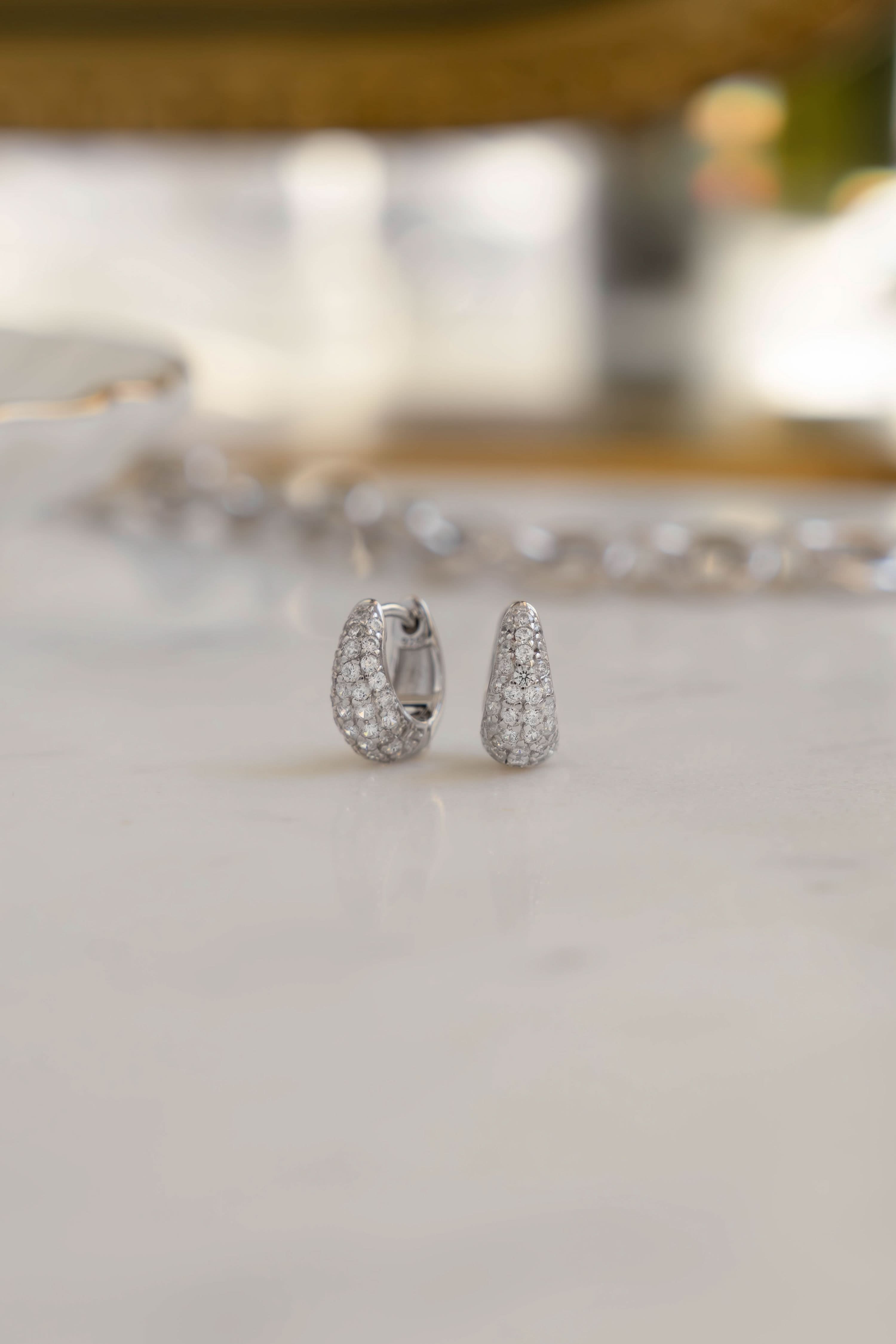 10mm Pave Basket Huggies