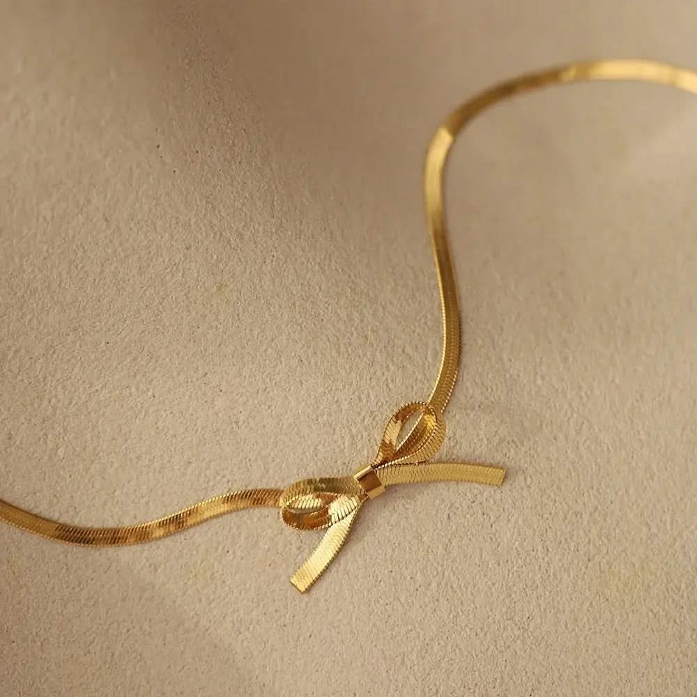 Bow Tie Flat Chain