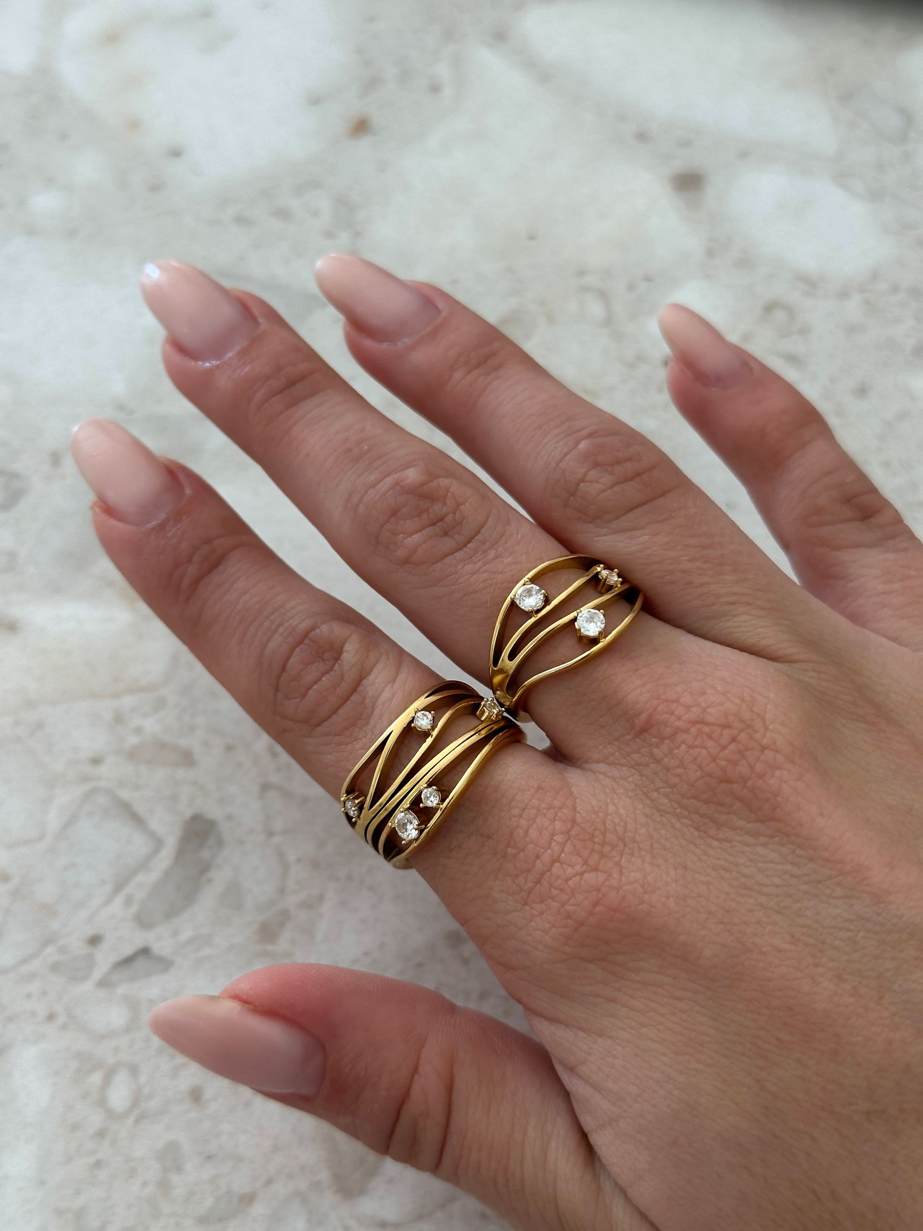 Layer Ring