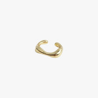 Adriana Earcuff