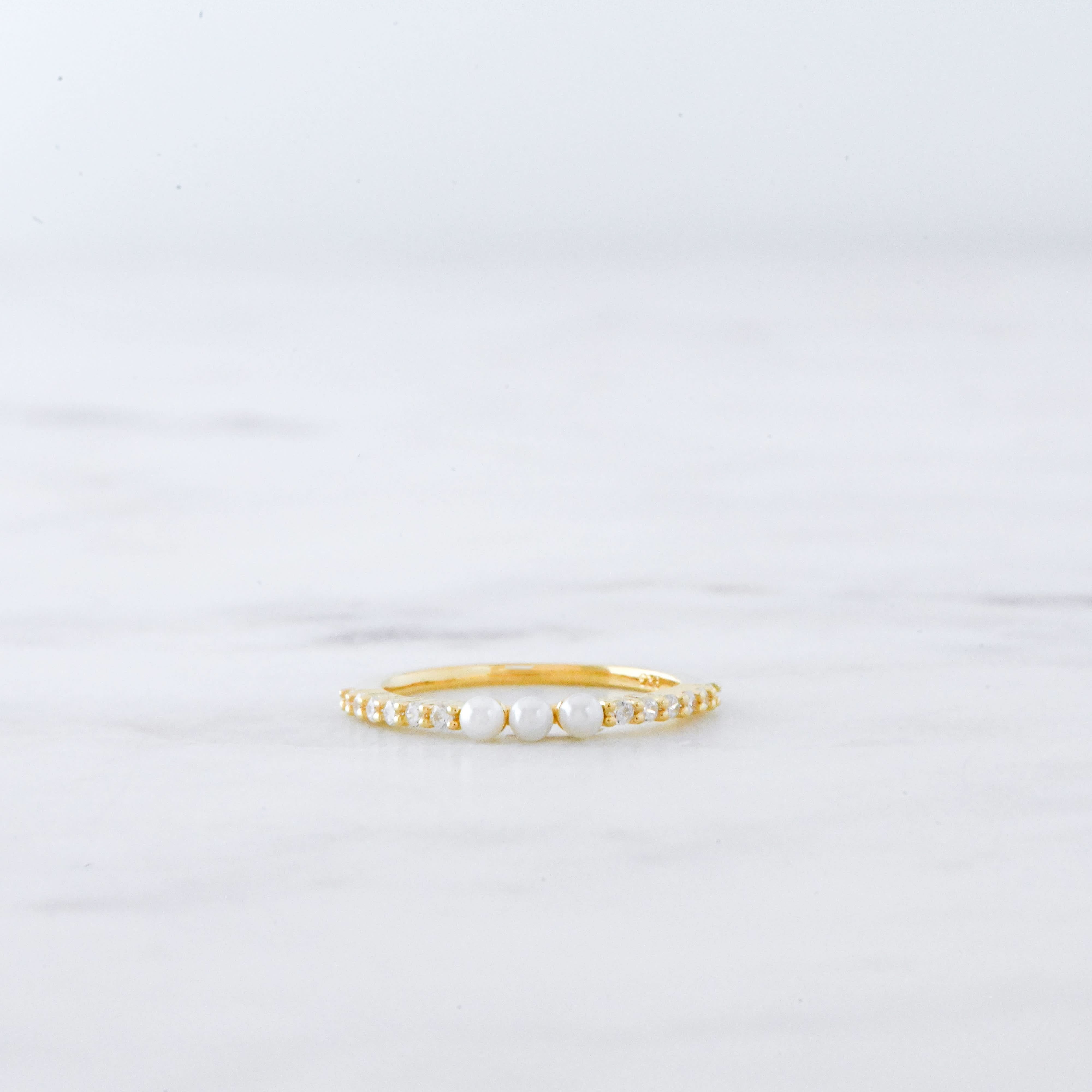 Three Pearl Ring