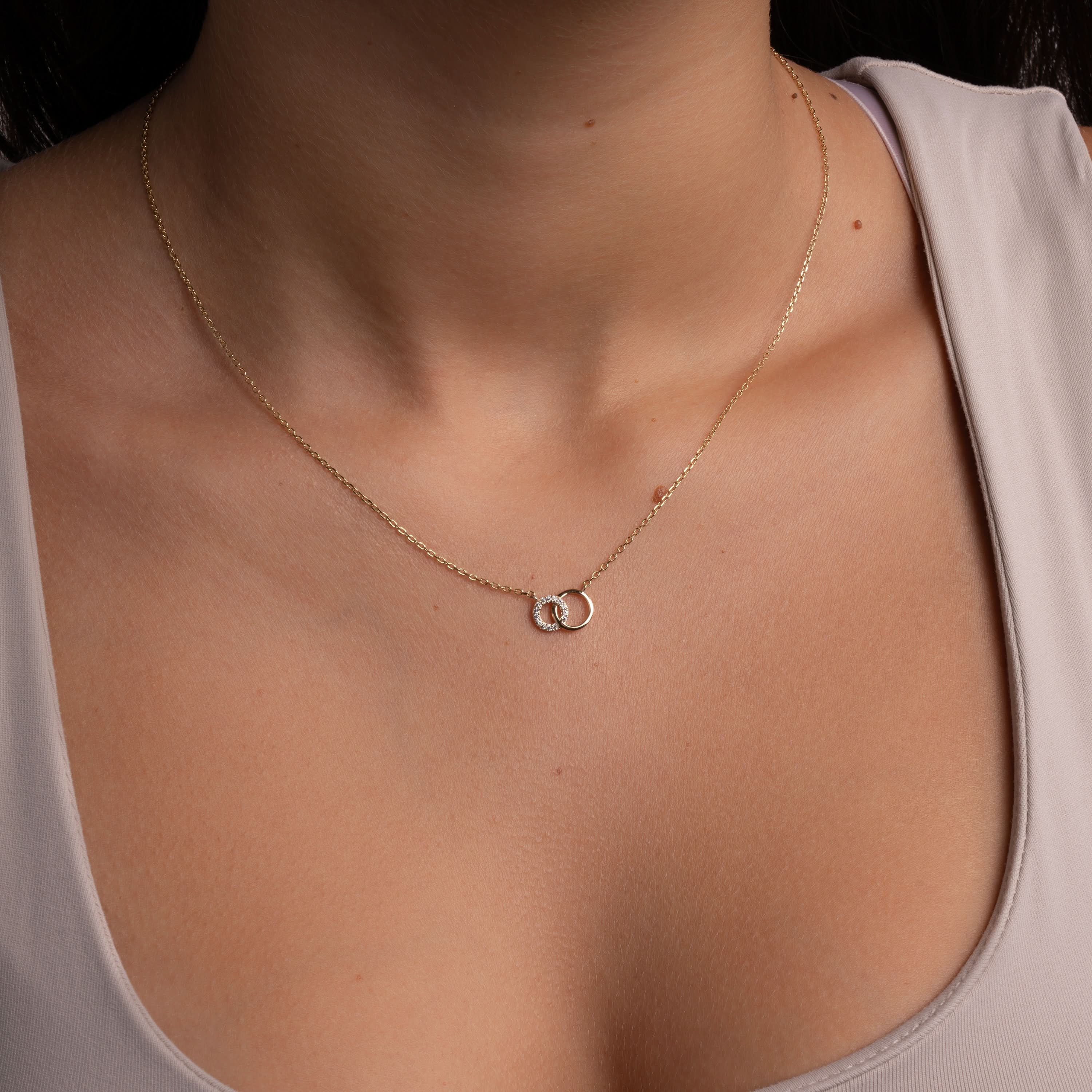 Circle Link Necklace