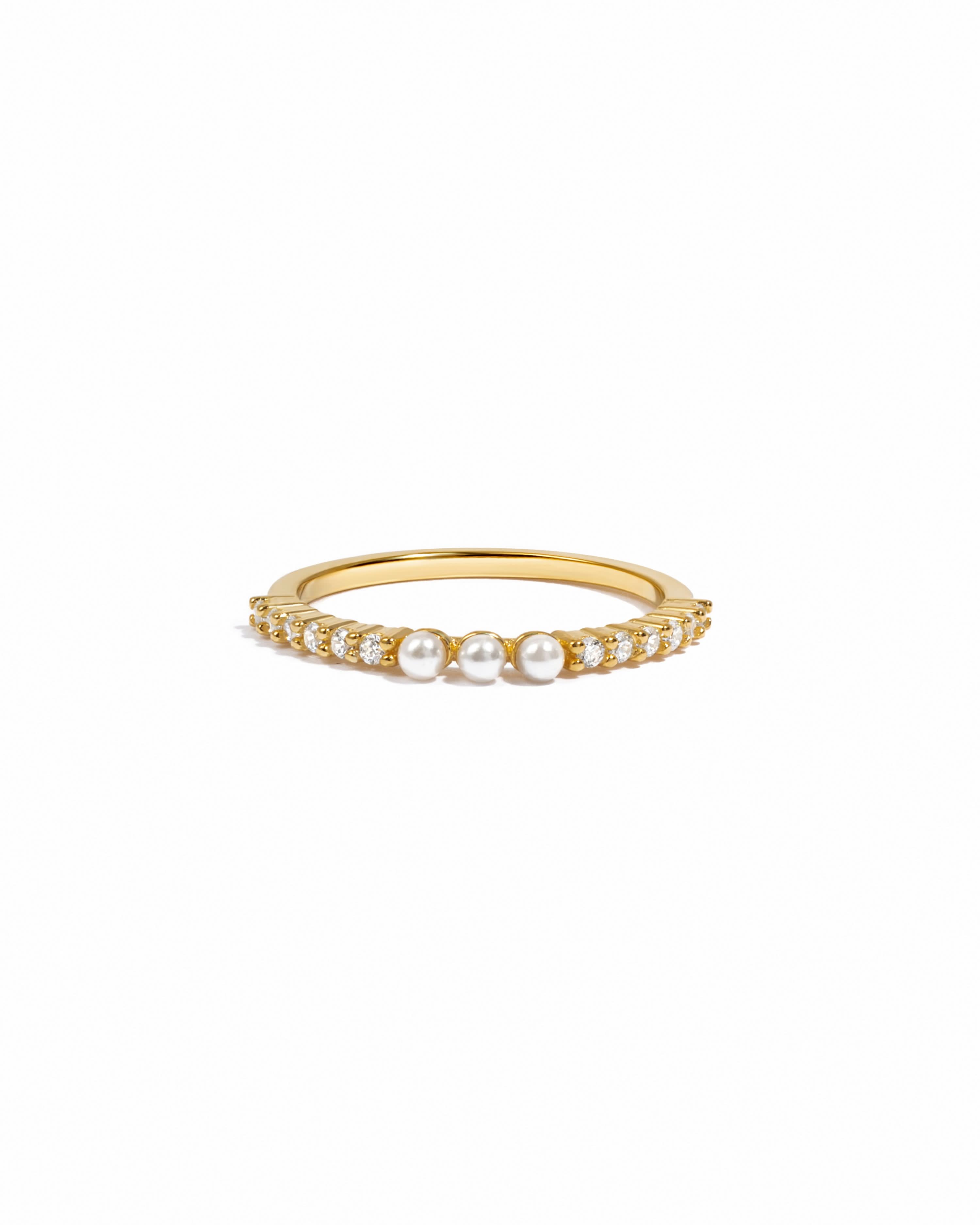 Three Pearl Ring
